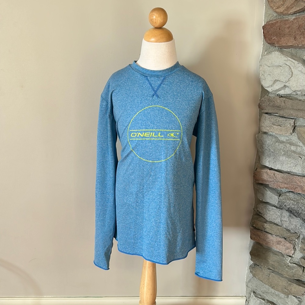 O’Neill rash guard/ sun shirt/ swim top. Youth size 10